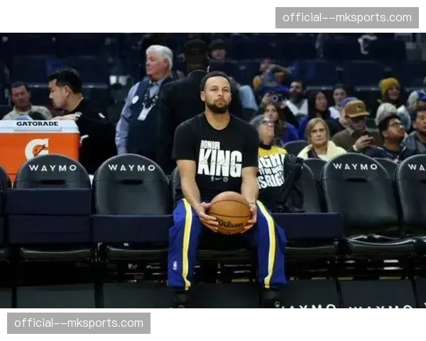 勇士最后5分钟关键进攻效率低下 库里缺阵导致传切体系彻底失效